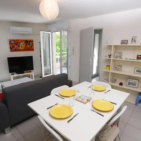 St Cyprien 3etoiles Avec Belle Terrasse アパート *