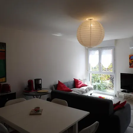 Apartment St Cyprien 3etoiles Avec Belle Terrasse