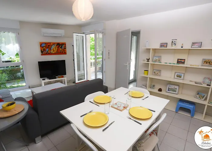St Cyprien 3etoiles Avec Belle Terrasse Apartamento *