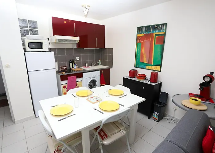 Apartamento St Cyprien 3etoiles Avec Belle Terrasse *